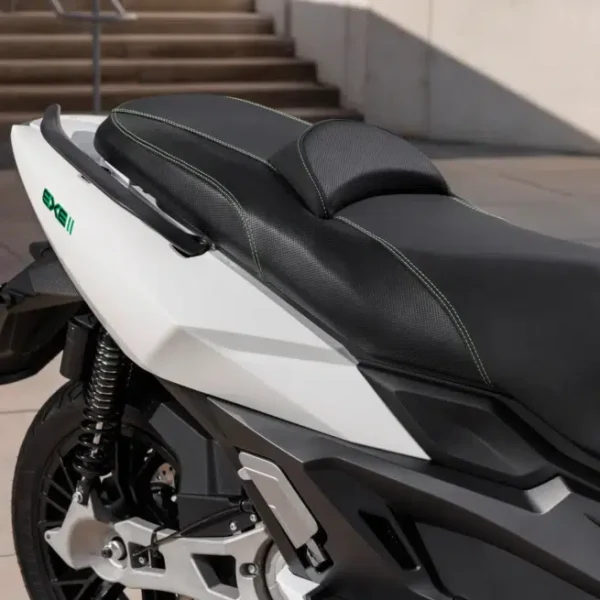 Maxi Scooter électrique Nerva Exe II  – Image 8