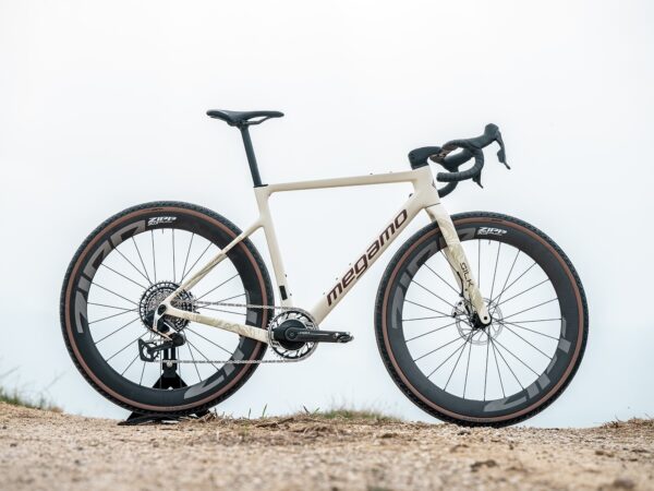 Megamo Silk 00 XPLR - Vélo gravel carbone 2025 – Image 5