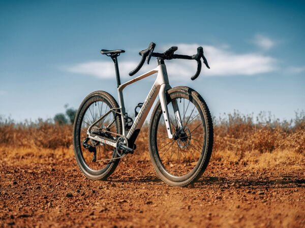 Mondraker Arid Carbon RR - Vélo gravel carbone 2025 – Image 3