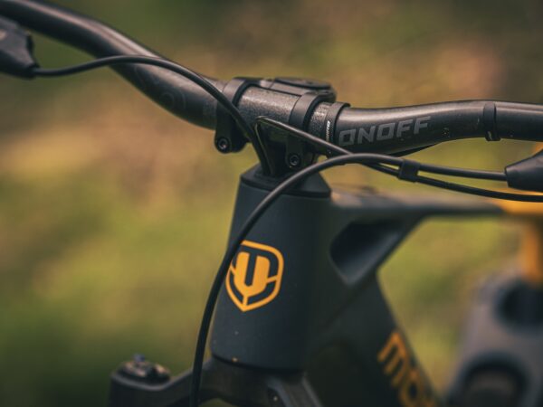 Mondraker Neat R - VTT électrique carbone 2025 – Image 5