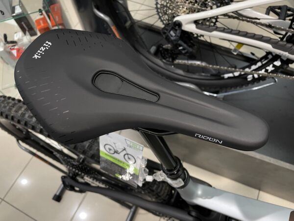 VTTAE Mondraker Neat R carbon 2024 – Image 8